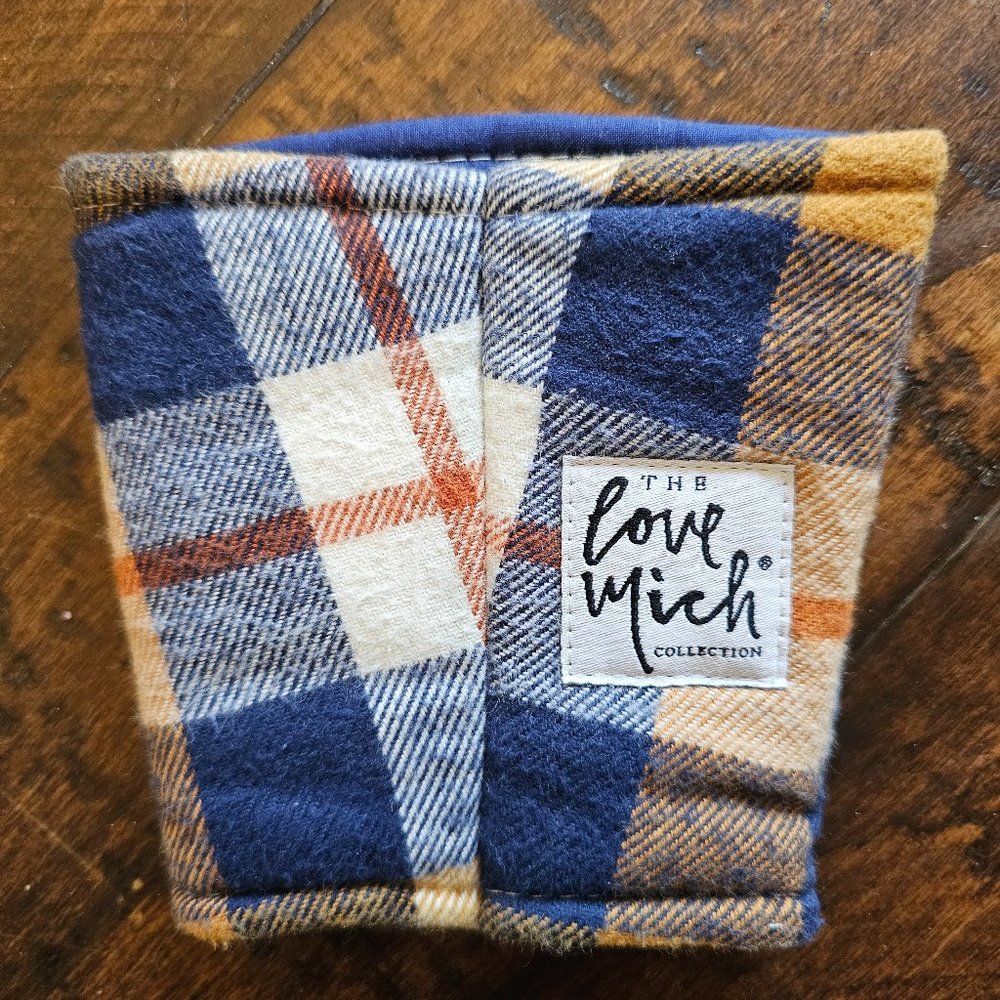 Love Mich Flannel Coffee Cozy